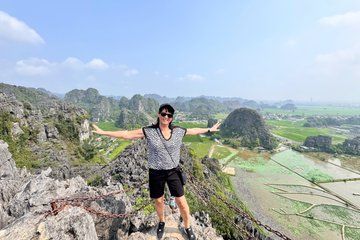 Ninh Binh Luxury Tour Hoa Lu Trang An Tam Coc Mua Cave