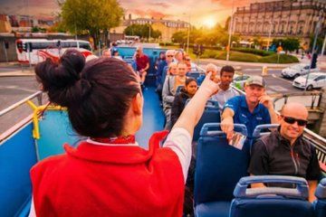 Dublin Live Guided Evening Bus Tour