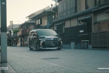 Kyoto Full-Day Private Luxury Charter from Osaka | Customizable