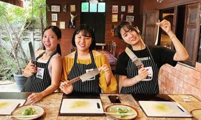 Hua Hin Thai Cooking Class with Market Tour & Transfer