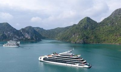 Luxury Ha Long and Lan Ha Bay Cruise 2 Days 1 Night by Celina