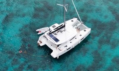 All Inclusive Catamaran Escape with Lunch and Drinks