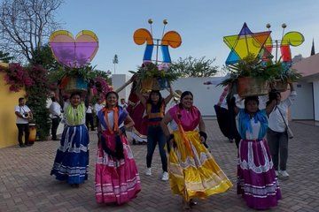 Cultural Experience Guelaguetza Convite in Oaxaca