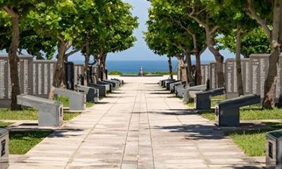 Okinawa WWII History & Battlefield Tour (8 Hours)