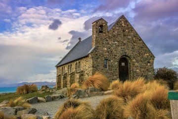 Lake Pukaki and Tekapo Day Tour From Christchurch