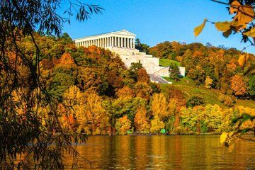 Munich Walhalla Regensburg and Landshut with Boat Tour