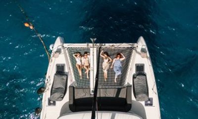 Premium Morning Cruise with Lunch and Open Bar