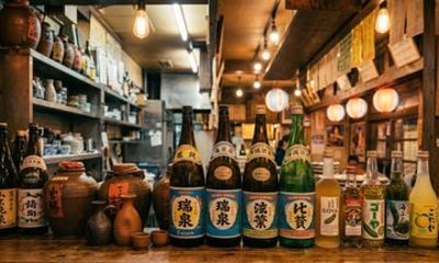 Naha Okinawan Izakaya Food Private Tour with Licensed Guide