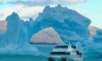 El Chaltén Full Day with Viedma Glacier and Chorrillo del Salto