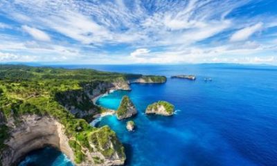 East Nusa Penida Private Tour Diamond Beach, Atuh and Treehouse