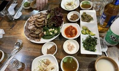 Busan Market Jokbal Dinner Beach Experience Tour