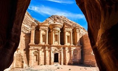 Guided 3 Hour Tour of Petra's Iconic Landmarks