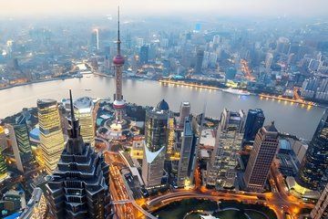 Shanghai Customized Tour Visiting the Bund and Other Landmarks