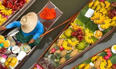 Hua Hin Private Tour Experience with Floating and Railway Market