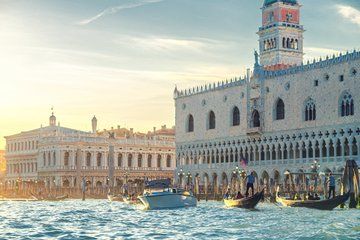Private Venice Sunset Aperitivo Shore Tour