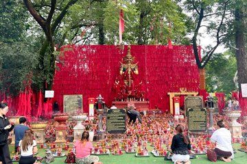 Vientiane 9 Temples Full Day Cultural Experience