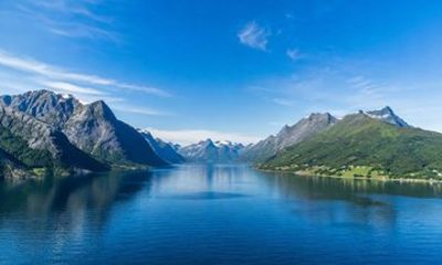 Romsdalsfjorden and Andalsnes Norway Fjord Cruise Private Tour