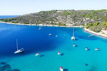 Private boat tour Trogir Blue Lagoon and Solta