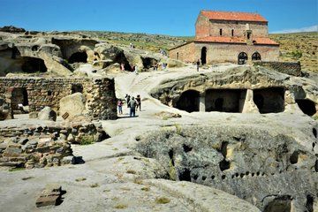 Private tour from Kutaisi to Katskhi Chiatura Uplistsikhe Gori