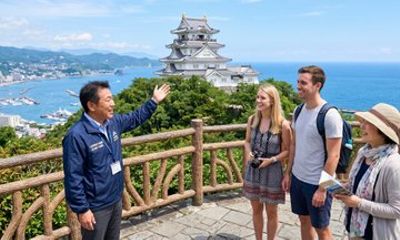 Atami Full-Day Private Tour with Government-Licensed Guide