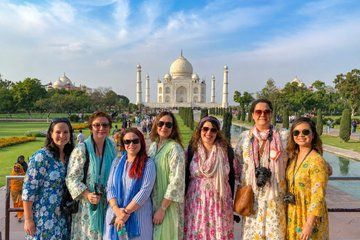 Private Taj Mahal & Agra Day Tour from Delhi by Gatimaan Express