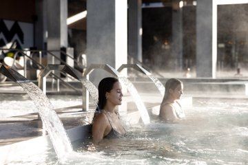 Rotorua Day Trip - WAI ARIKI Spa, Redwoods & Blue Springs Ex AKL