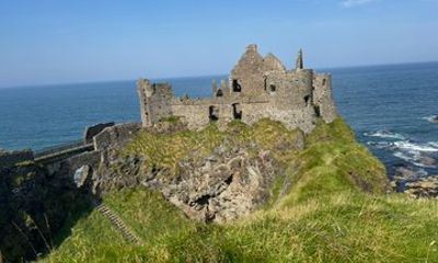 Minibus Private Giants Causeway groups up to 16
