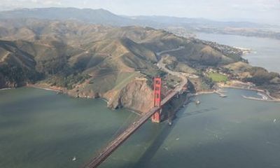San Francisco Bay Aerial Tour From Vines to Views