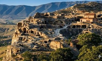 Uplistsikhe Cave Town Day Tour From Tbilisi