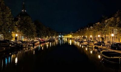 Leiden's Shadows: A Dark History Walking Tour