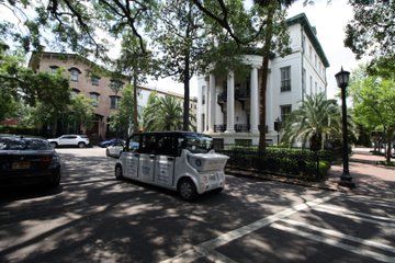 Eco Friendly Tour of Historic Savannah by Savannah Cruzers