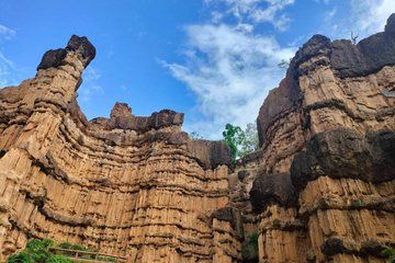 Wonder Pha Chor Canyon and Handicrafts Tour