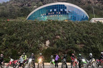 11 Nights 12 Days Vietnam Motorbike Tour with Cruise