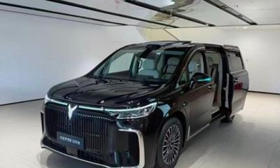 Chongqing Airport Meet and Greet with Private Transfer