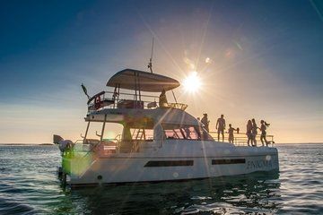 Cape Town Sunset Cruise Tour