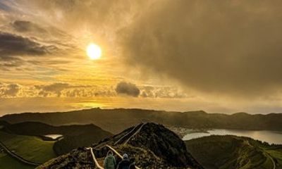 Sete Cidades Sunset Hike with Wine and Cheese