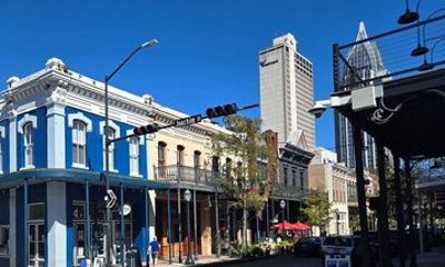 Private Adventures Tour in Downtown Mobile