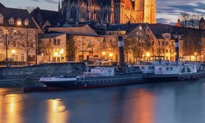 Privat Day Tour from Munich to Walhalla, Regensburg & Landshut