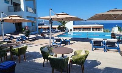 Hotel 39 Jamaica Private Car Transfer Service