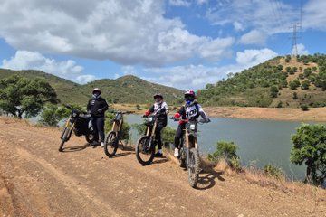 Off-road tour with electric motorcycle in the Algarve