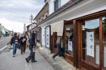 Fukushima Kitakata Guided Tour: Sake & Storehouse Heritage Walk
