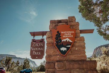 From SLC: Small Group Tour to Bryce Canyon and Zion National Park