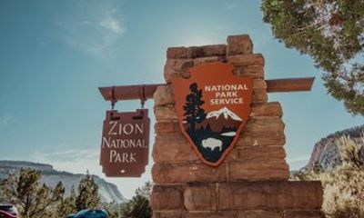 From SLC: Small Group Tour to Bryce Canyon and Zion National Park