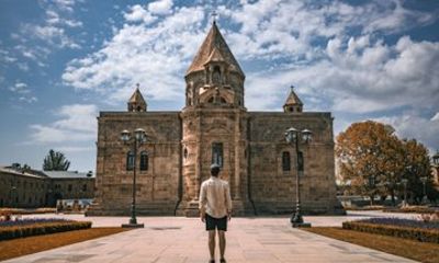 Private Tour to Etchmiadzin and Zvartnots from Yerevan