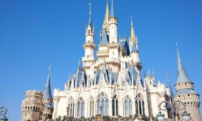 Tokyo Disneyland & Disneysea same-day 2-Park Ticket with Transfer