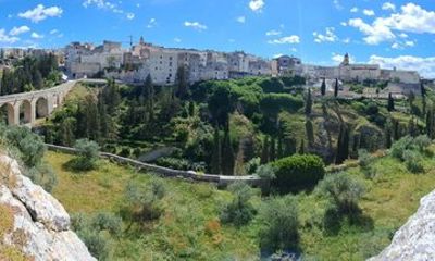 Matera Gravina and James Bond locations Tour with Guide