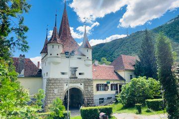 Guided Walking Tour with Local Stories in Brasov