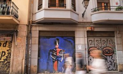 Valencia Street Art & Urban Culture Shore Tour