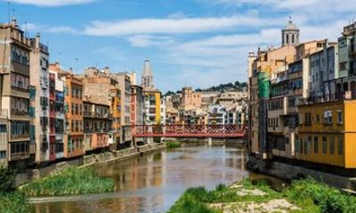 Private Day Tour From Barcelona to Girona
