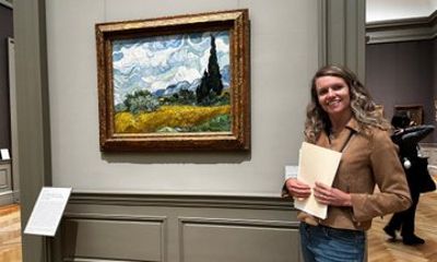 The Metropolitan Museum of Art in New York with a French Guide